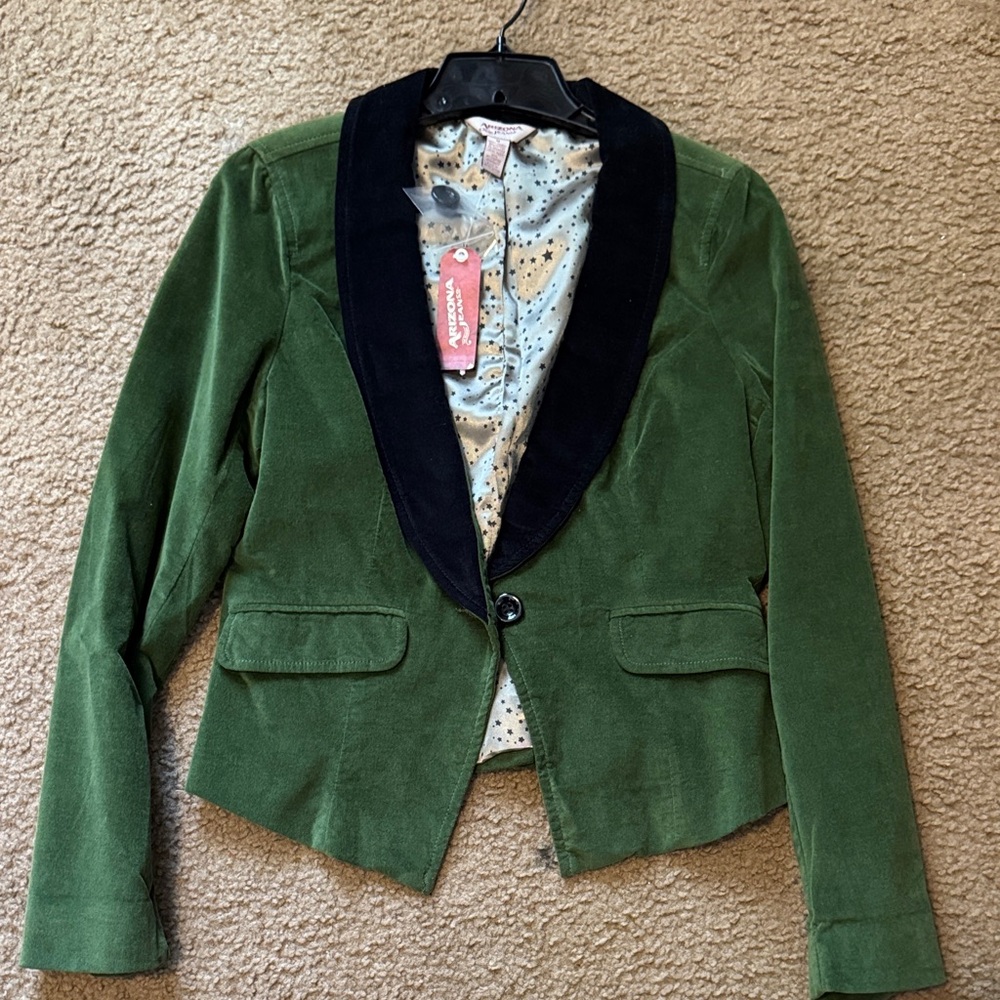 Arizona Jean Company Green Velvet Blazer with Black Collar